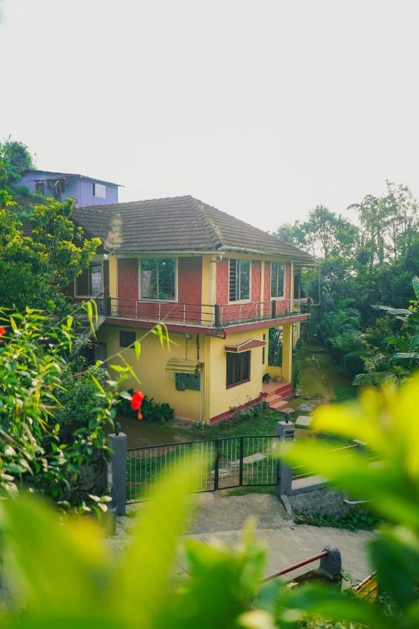Eshwari Cottage マディケーリ エクステリア 写真
